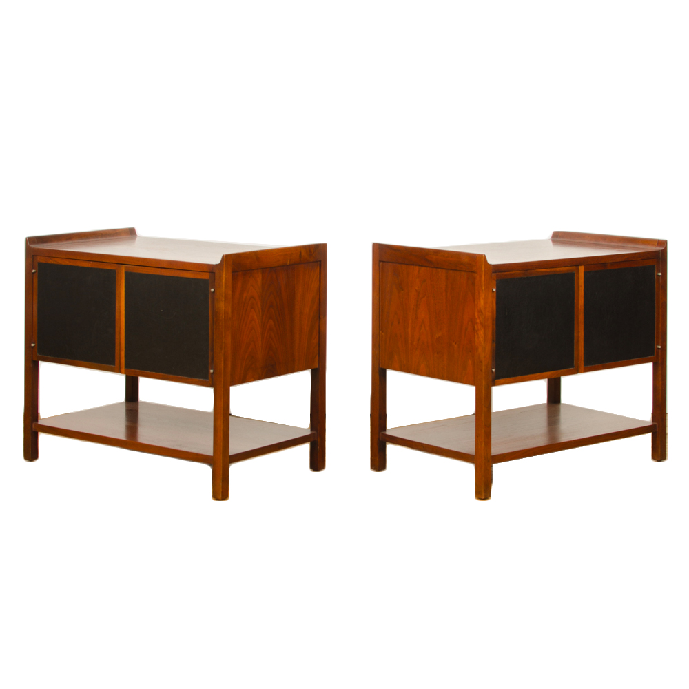 Pair of Mid Century Modern side cabinets