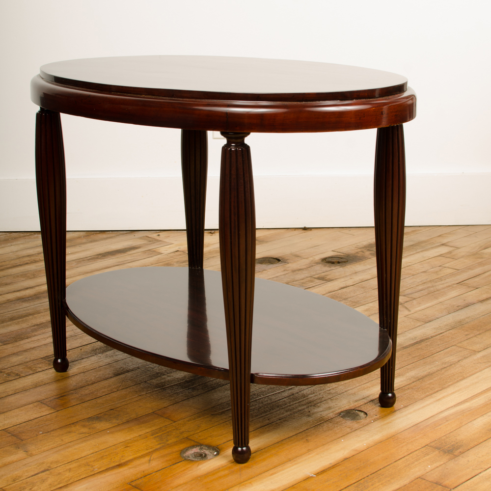 Art deco contemporary table with fluted legs