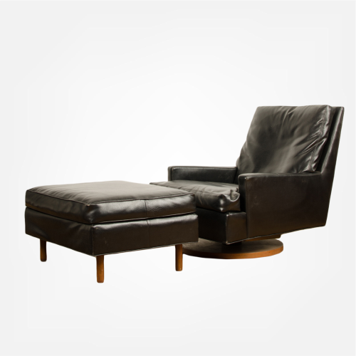 Mid-Century black leather reclining lounge chair with ottoman by Milo Baughman