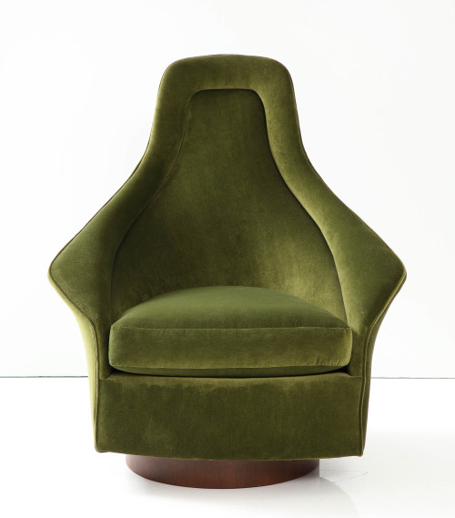 Mid Century Swivel-Tilt Lounge Chair.