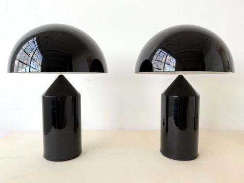 Pair of Oluce Atollo Medium Table Lamps in black metal by Vico Magistretti