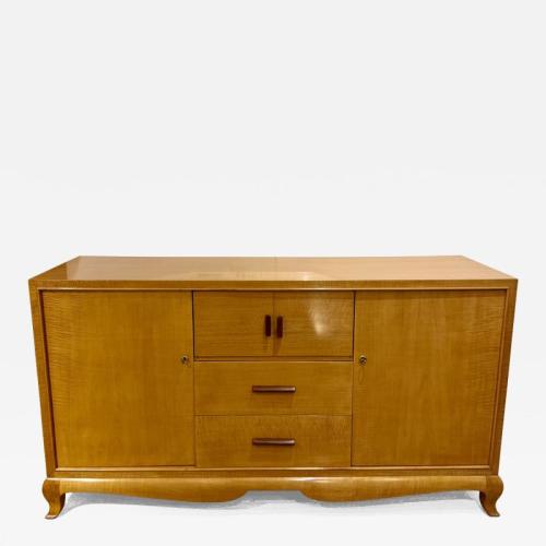 French School of Arbus Credenza. Crafted in Sycamore wood. 1940's.