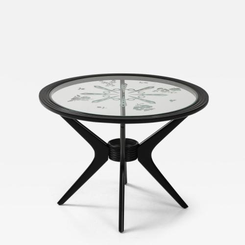 Mid Century side table. Italy. 1950's