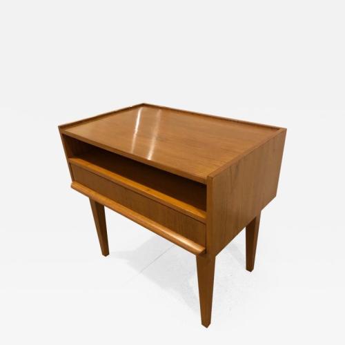A mid century modern, Russel Wright, one drawer side cabinet, circa 1950.