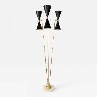 An Italian brass floor lamp in the manner of Stilnovo